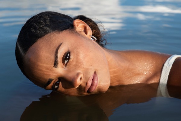 aqua Soin Hydrafacial pour hydrater et nettoyer la peau